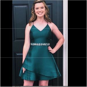 FORMAL DRESS SIZE 5